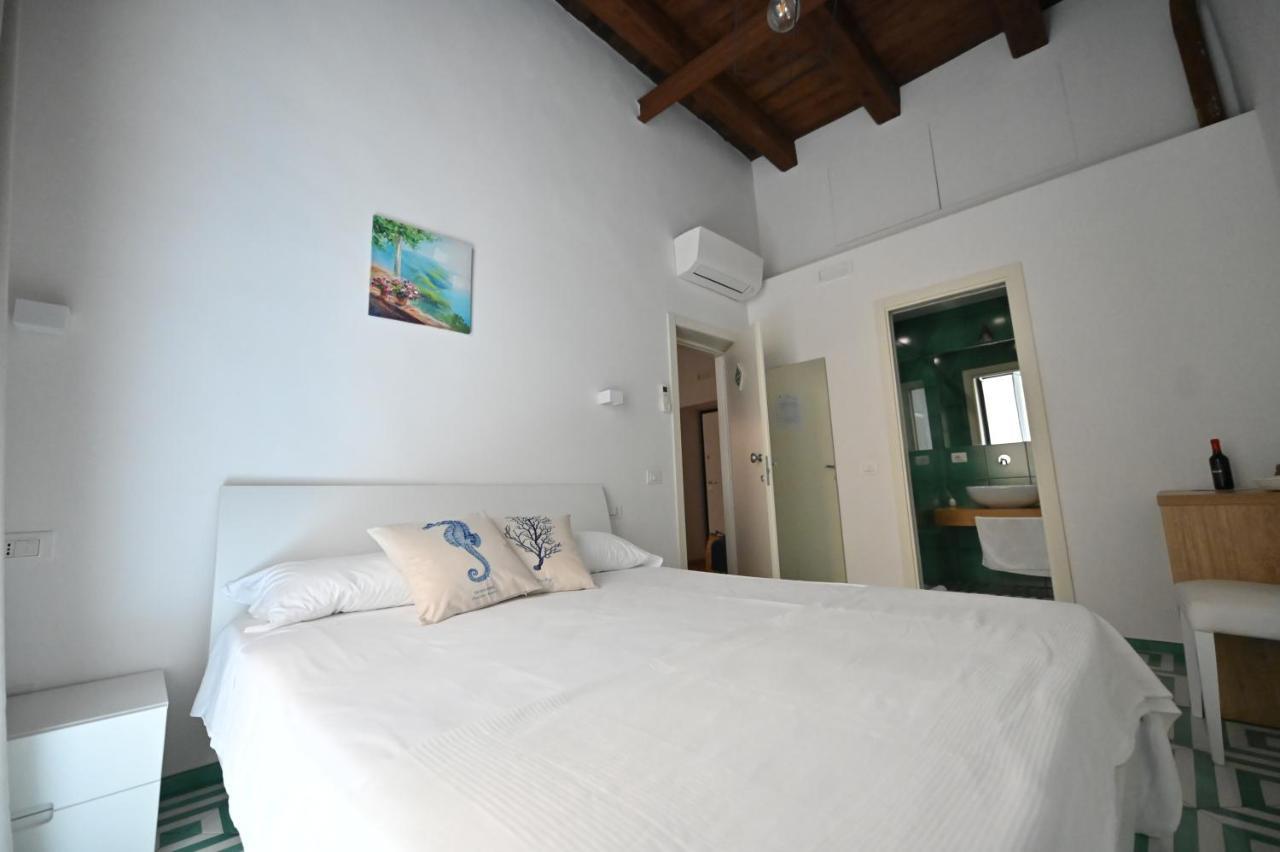 La Memolina B&B Σαλέρνο Εξωτερικό φωτογραφία